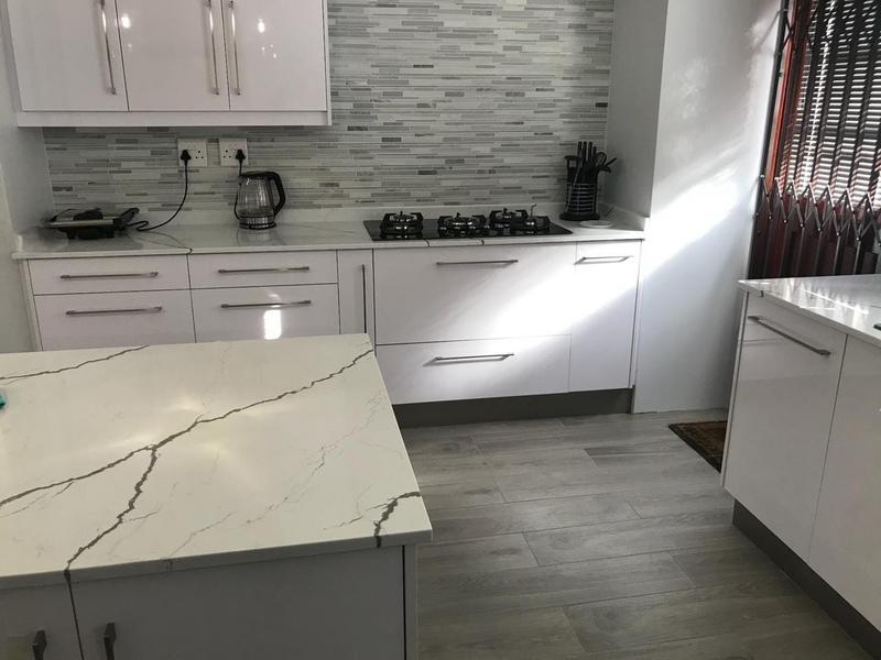 4 Bedroom Property for Sale in Kleinbosch Western Cape